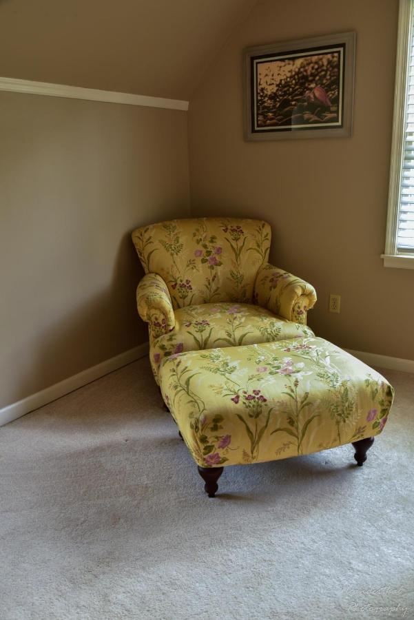 The Yellow Rose Of Talbot Bed And Breakfast Easton Exterior photo