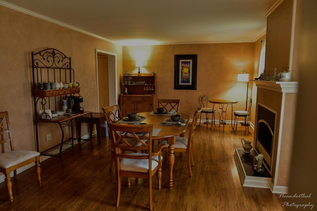 The Yellow Rose Of Talbot Bed And Breakfast Easton Exterior photo