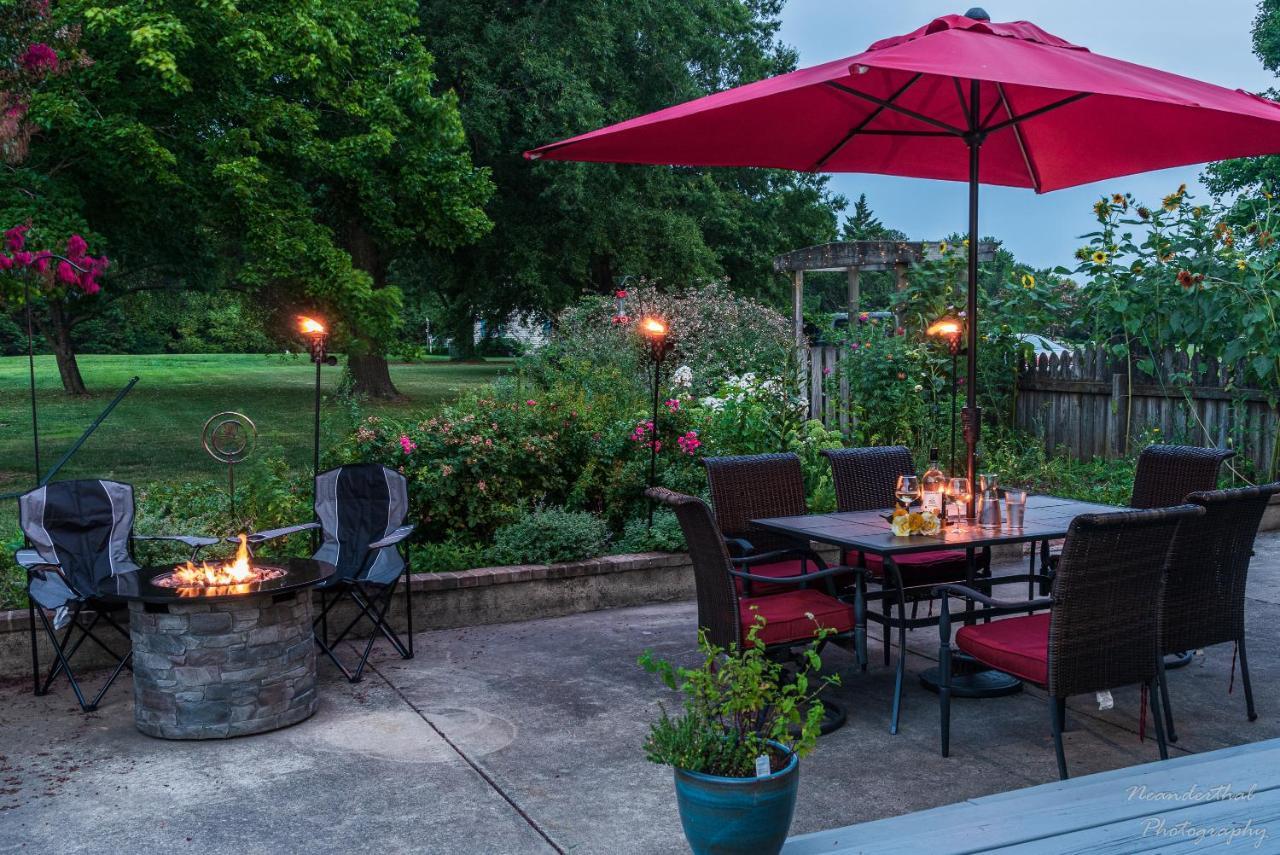 The Yellow Rose Of Talbot Bed And Breakfast Easton Exterior photo